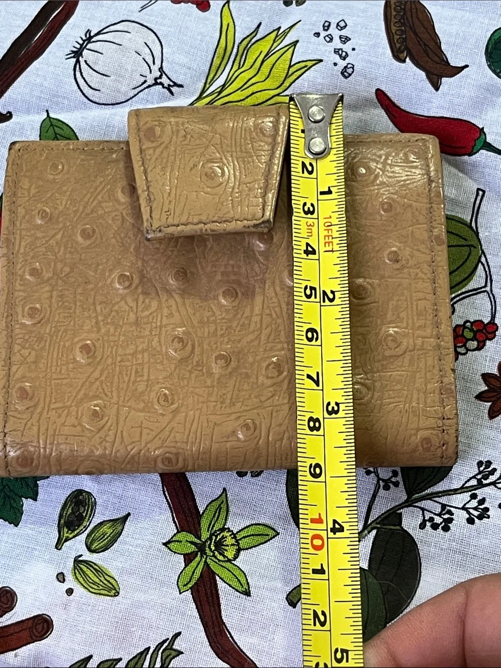 Saks Fifth Avenue Tan Faux-Ostrich Key & Card Wallet